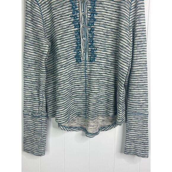 Sundance Cabin Cozy Up Henley Black/White Spaced Dyed with Teal Accents Size L - Picture 4 of 9